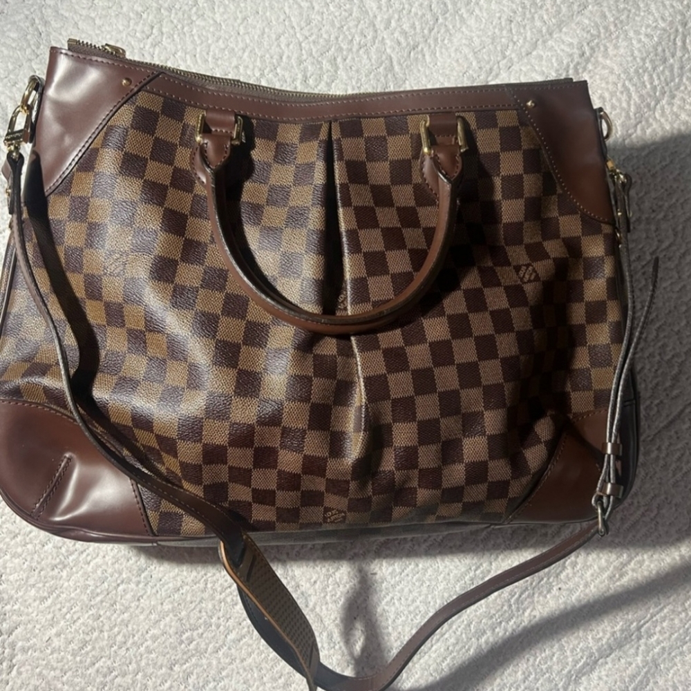 Louis Vutton Damier Ebene Large Tote